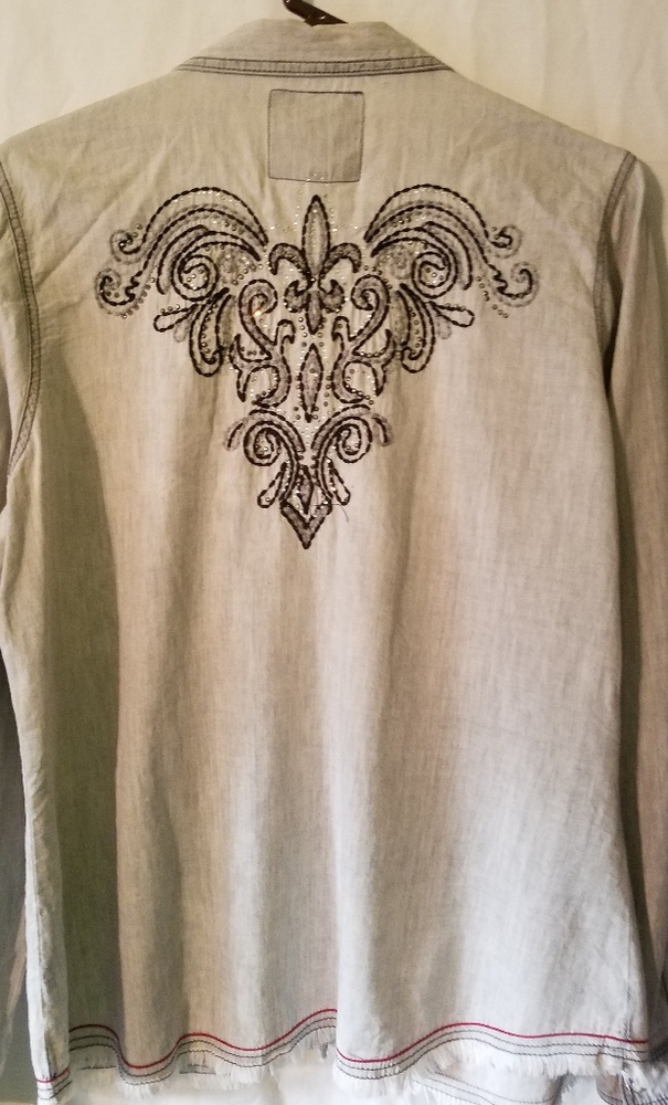 Maurices Button-up - Picture 4 of 5